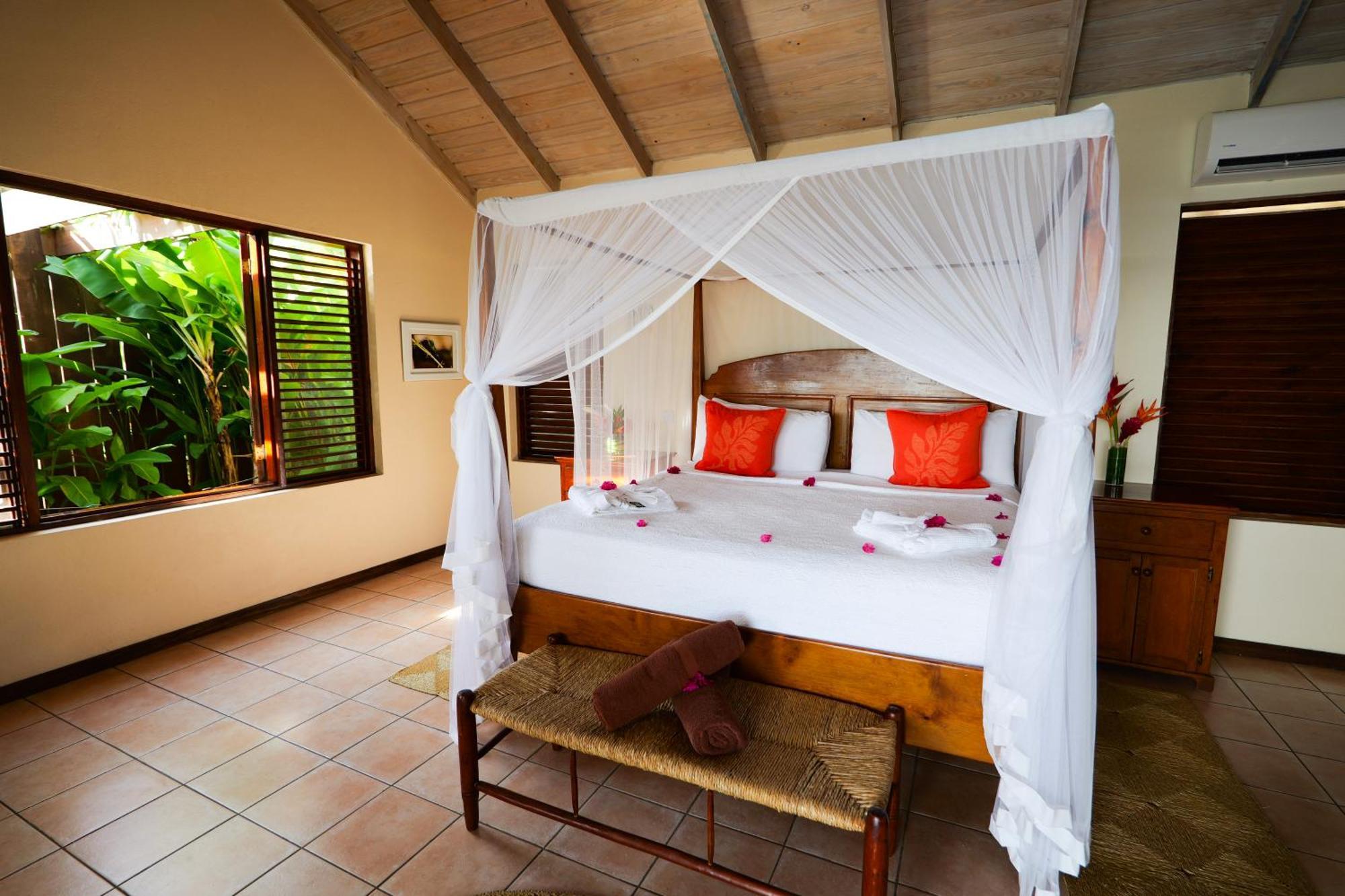Stonefield Villa Resort (Adults Only) Soufrière Exteriör bild
